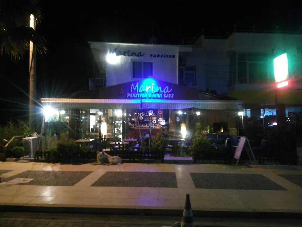 民宿 Marina Pansiyon&Cafe Çeşme 土耳其